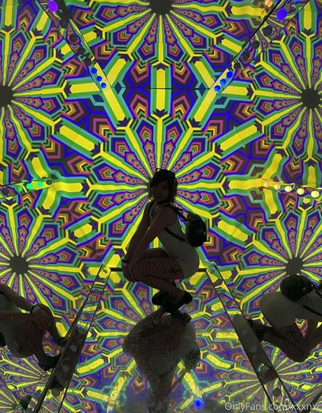 yourluvrgrl model porn photos