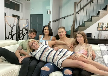 fitcougar 50 pornstar nude img