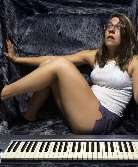 Ali Spagnola art pornstar photo