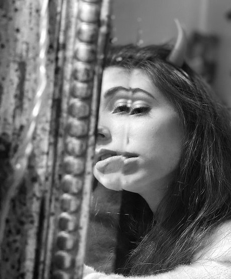 huge tits milf onlyfans adult picture