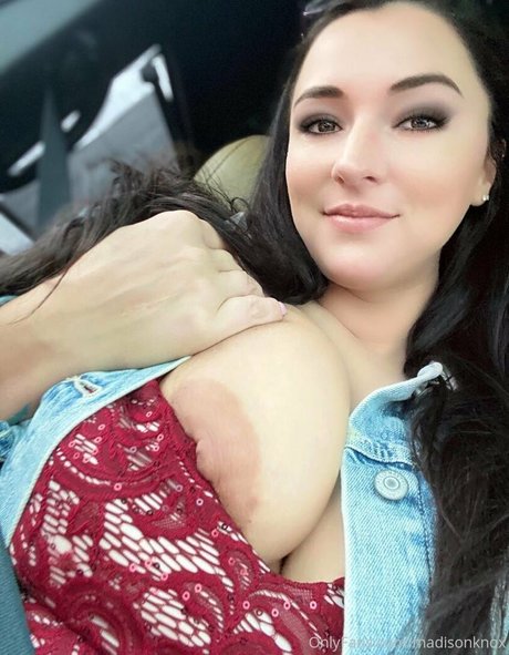 madisonknox sexy model gallery