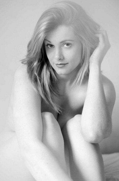 Natalie Juliet Deadman model best pic