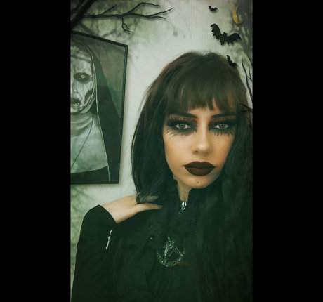 astarothluciferam nude star pictures