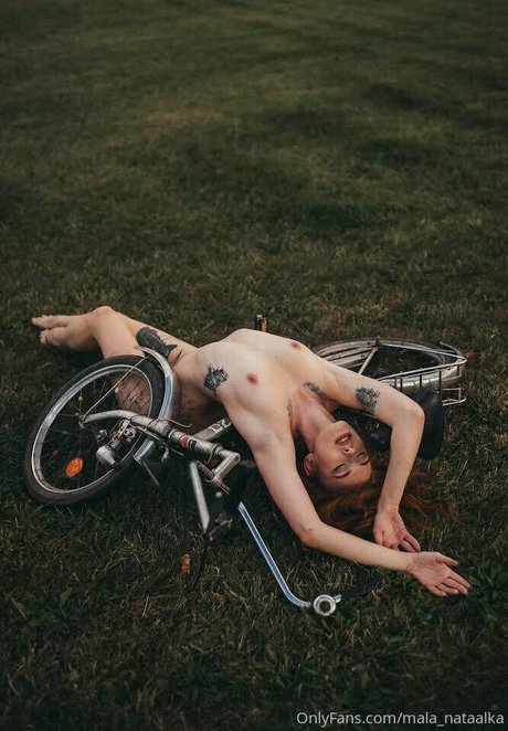 mala nataalka high quality model photos