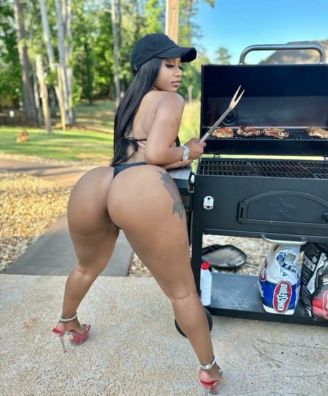 licking onlyfans porn photo