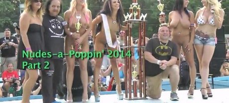 nude strip onlyfans naked pictures