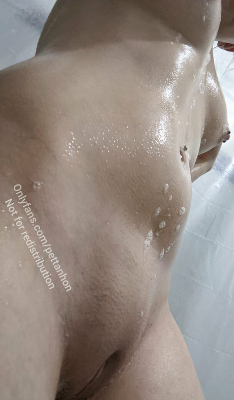 pettanhon erotic actress picture