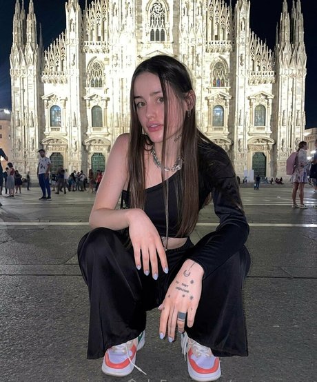 savage eva sexy actress photos