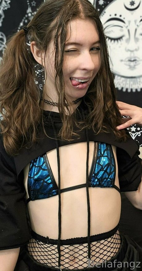 bellafangz pretty pornstar images
