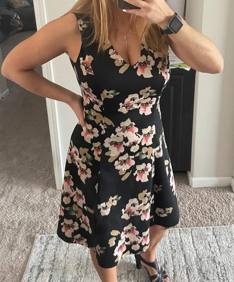 huge tits milf onlyfans hd image