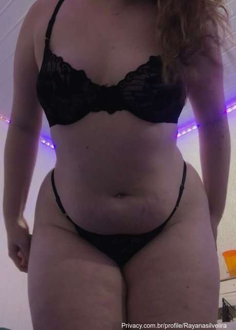 Rayana Silveira star perfect pics