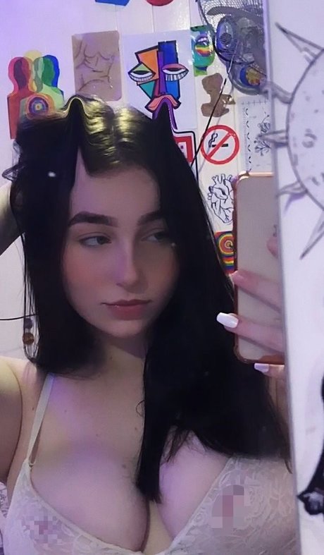 Rayana Silveira model hot pics