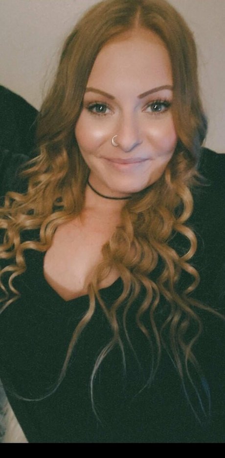 wide onlyfans erotic photo