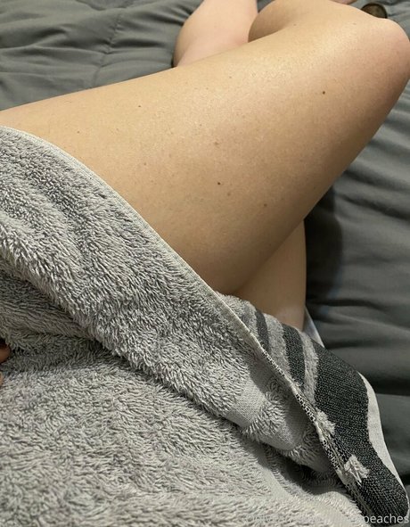 hotwife peachesfree art pornstar image