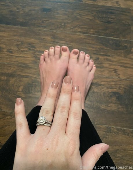 hotwife peachesfree pornographic star picture