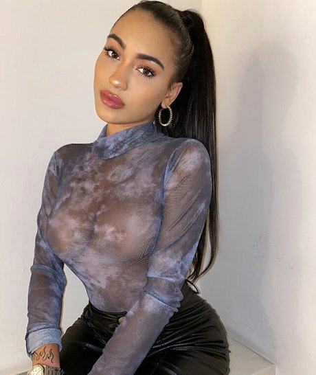 lilmarlie pretty model galleries