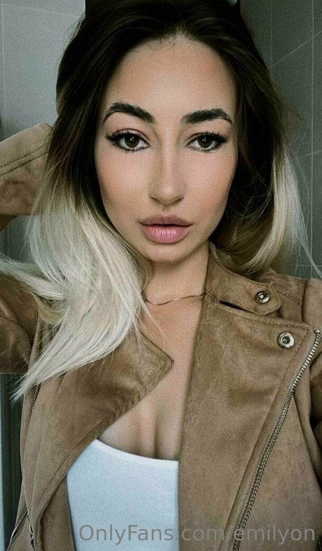 latina shemale onlyfans free sex picture