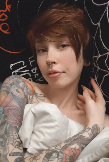 Ember Wolf model xxx image