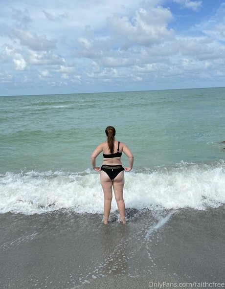 faithcfree model erotic gallery