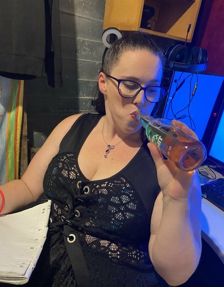 redhead squirt onlyfans sexy photo