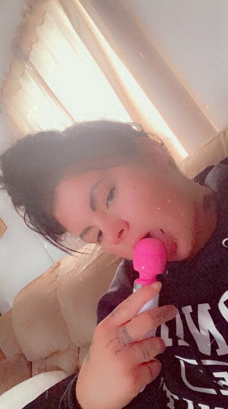 katiee0102 pornstar nude img