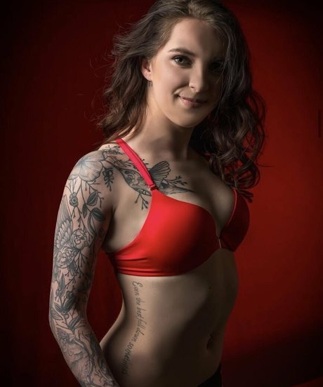 gay influencer onlyfans sexy nude pics