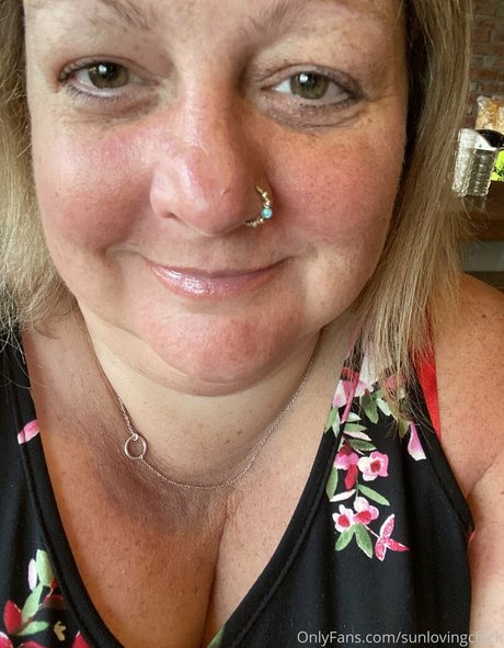 chubby goth onlyfans beautiful pics