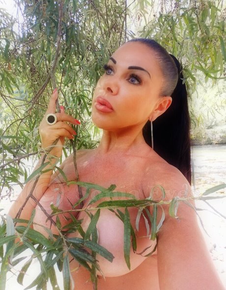 soniaeyes top actress images