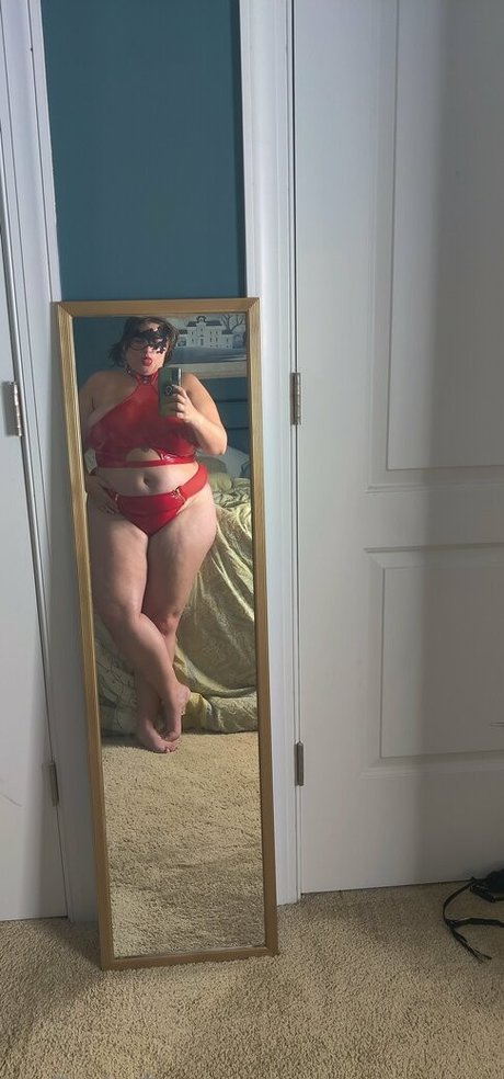 coralust nude pornstar pic