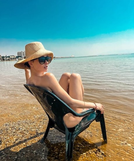 marina mazepa pornographic model img