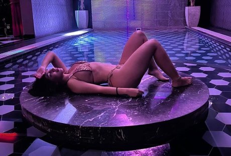 isacarrillo1 erotic star pics