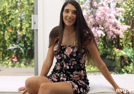 Aria Sloane pornstar high quality images