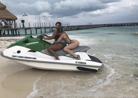 yungmedusa7 xxx star pic