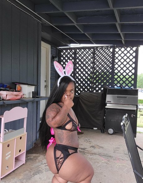 shawty816 art model gallery