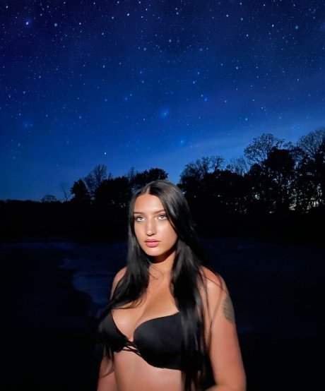 female influencer onlyfans free sexy picture