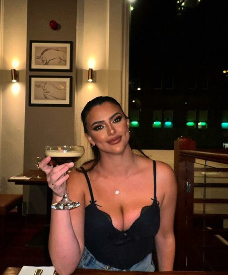 fingering pussy onlyfans sexy xxx photo