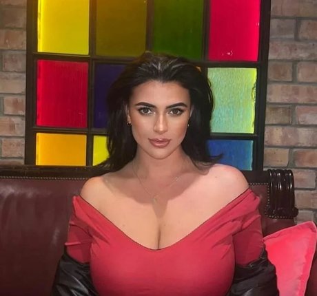 skinny ebony onlyfans adult images