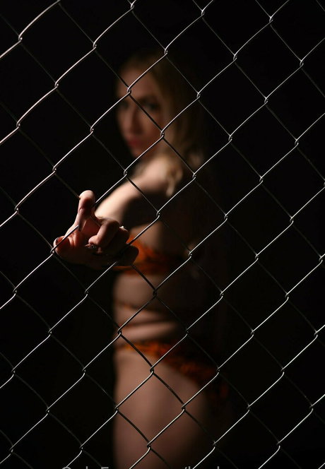 harleyqueen xo pornstar naked picture