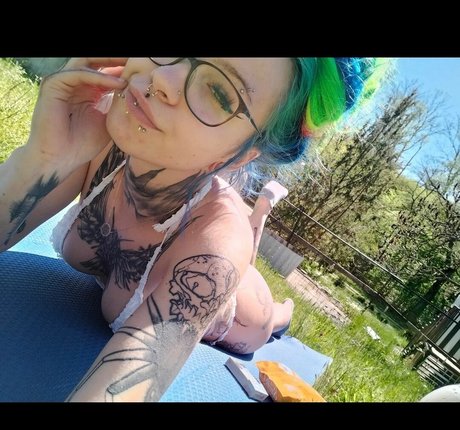 mimo4211 nudes model image