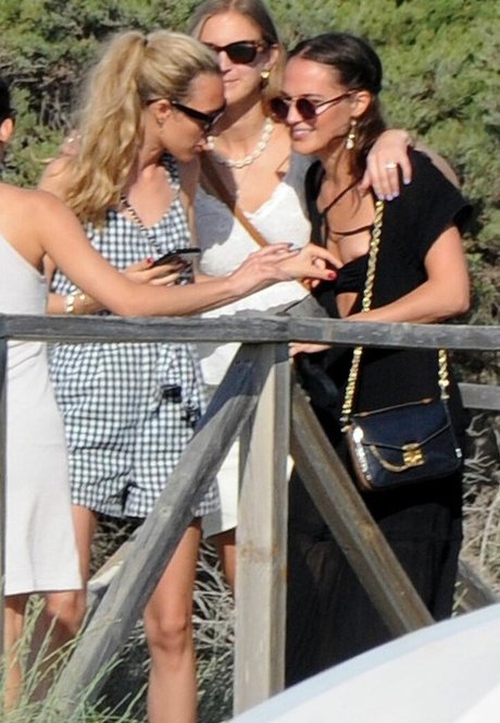 asian top onlyfans free xxx image