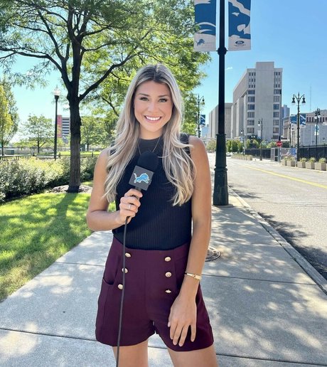 Dannie Rogers exclusive star picture