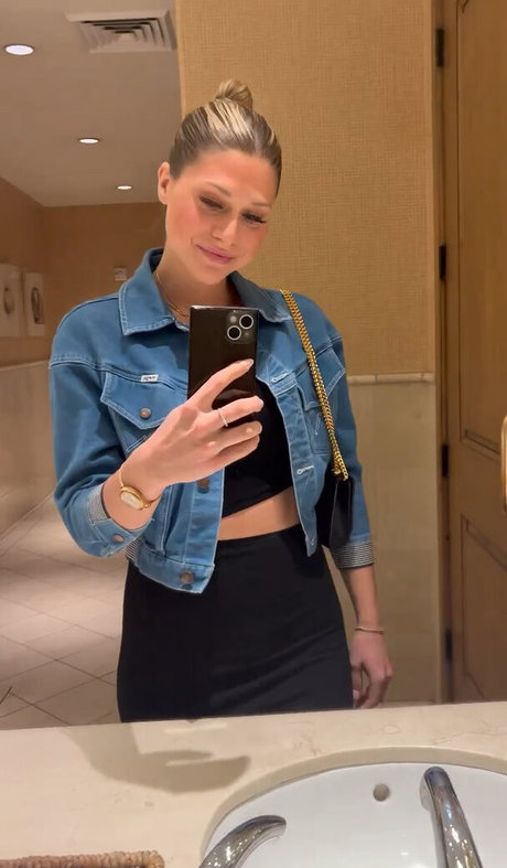 Dannie Rogers star porn pictures