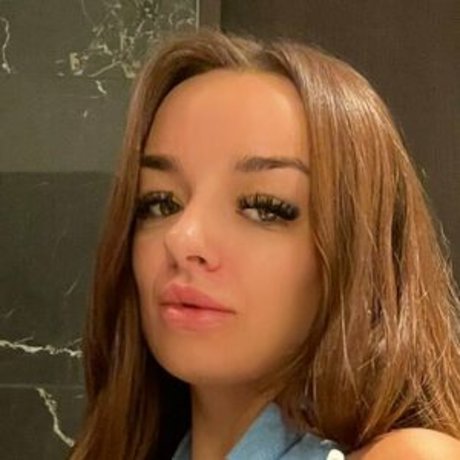 Chelsea Marie hot model picture