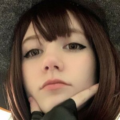 asian girlfriend onlyfans sexy pics