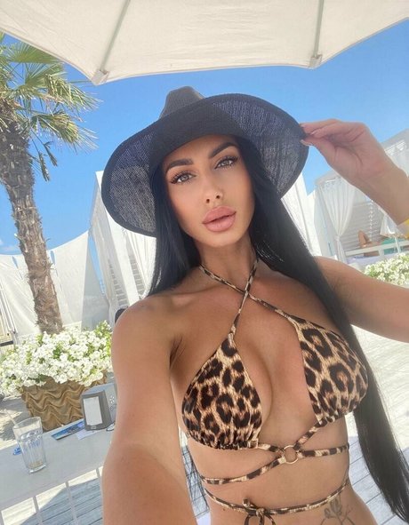 lesbian fingering onlyfans hot archive