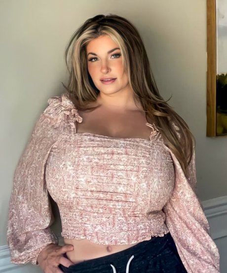 curvy kitty onlyfans sex archive