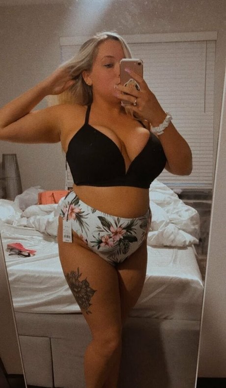 chloenyxxx420 nude actress pics