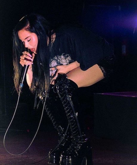 naked milf onlyfans adult gallery