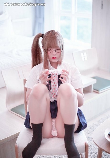 Yuki Miyuki star erotic photos