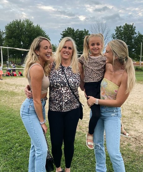 Carley Sanfilippo hd actress galleries